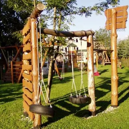 Sustiak Vendégház 3*