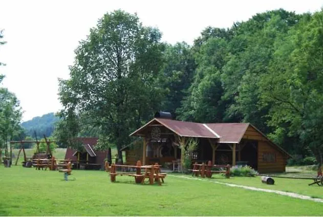 Sustiak Guest house 3*